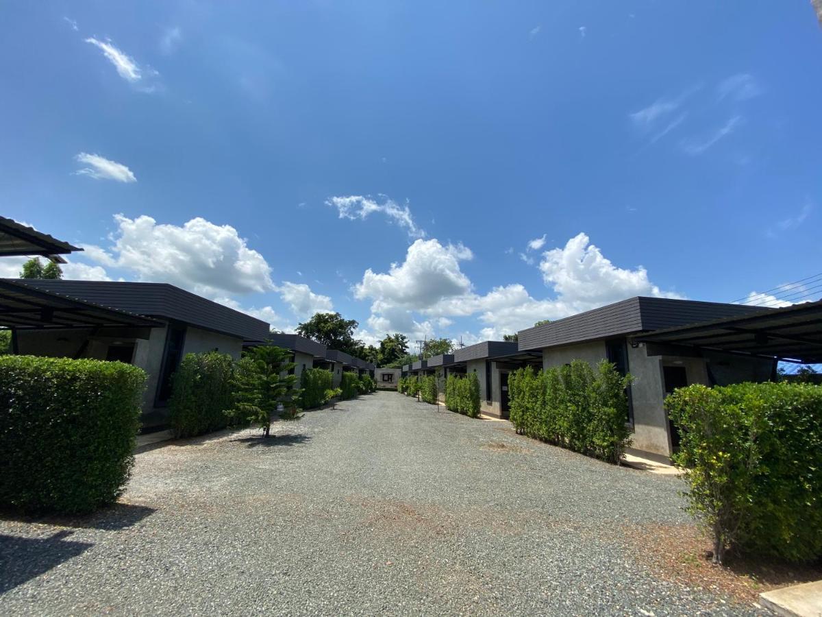The Loft House Sakaeo Hotell Watthana Nakhon Eksteriør bilde