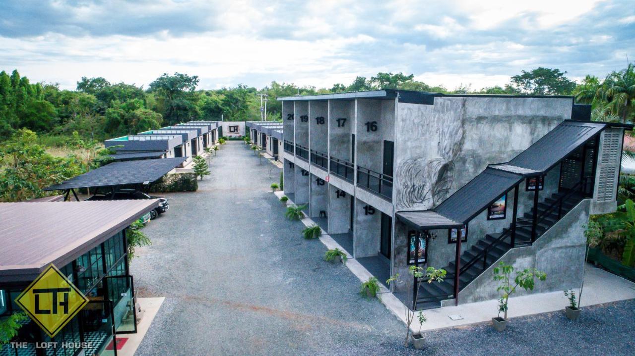 The Loft House Sakaeo Hotell Watthana Nakhon Eksteriør bilde
