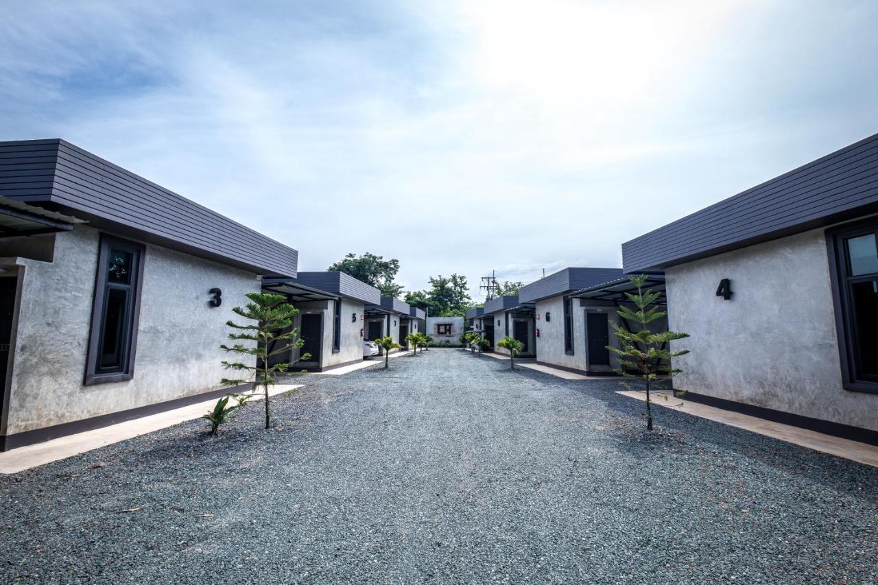 The Loft House Sakaeo Hotell Watthana Nakhon Eksteriør bilde